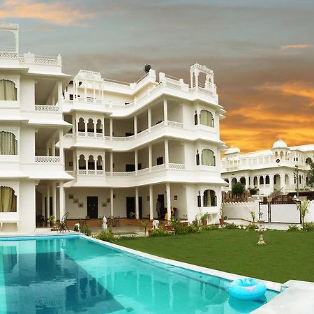 Sai Palace Hotel Udaipur Buitenkant foto