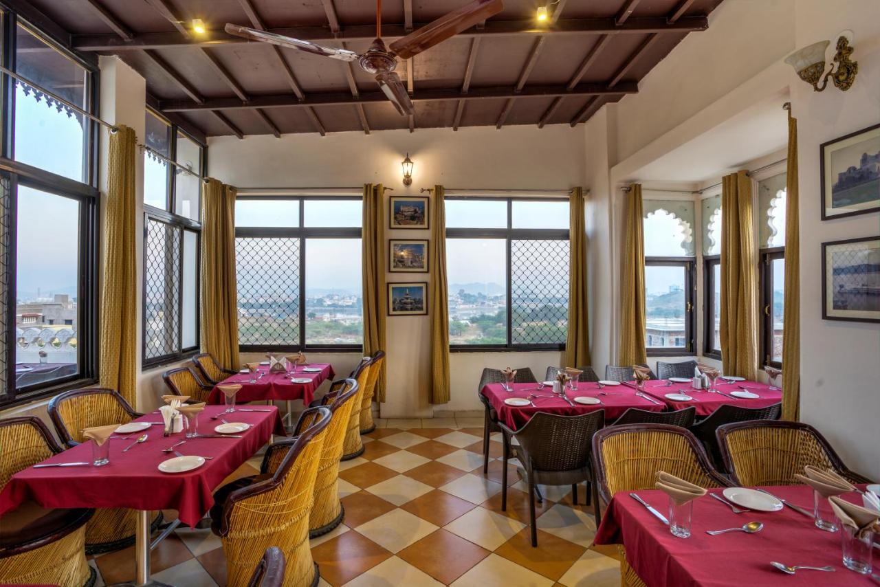 Sai Palace Hotel Udaipur Buitenkant foto