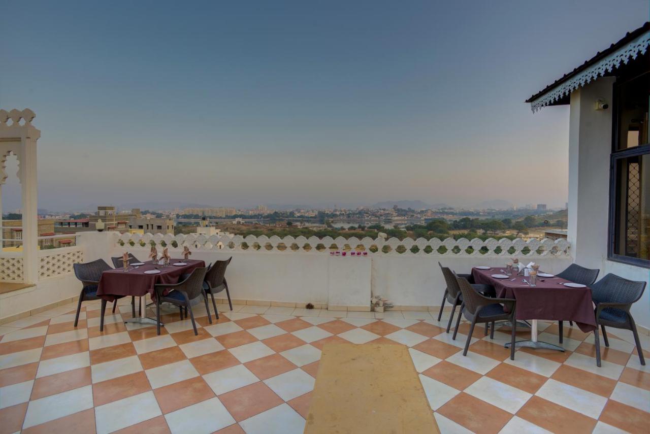 Sai Palace Hotel Udaipur Buitenkant foto