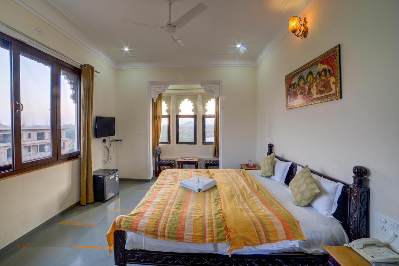 Sai Palace Hotel Udaipur Buitenkant foto