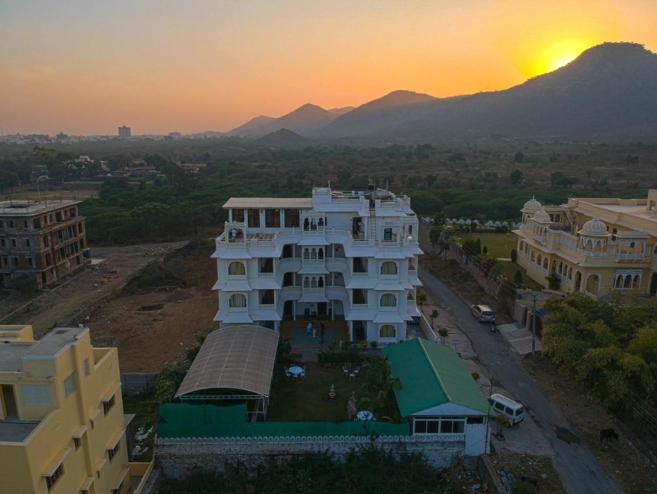 Sai Palace Hotel Udaipur Buitenkant foto